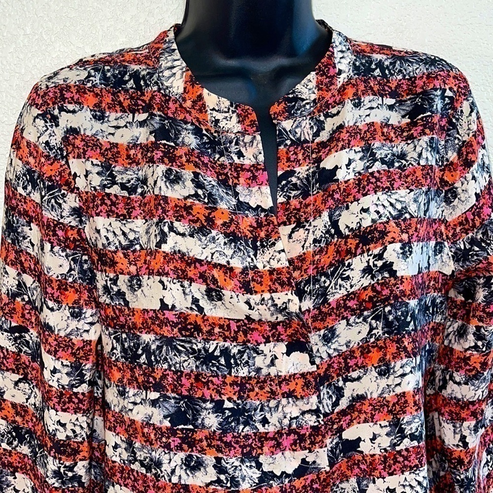 Madewell Black Flower Design 100% Silk Blouse - Picture 2 of 7